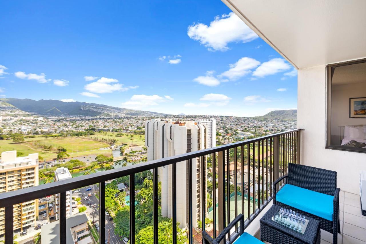 Tropical Bliss, Mountain View Condo Near Waikiki Beach With Free Parking Honolulu Exterior photo
