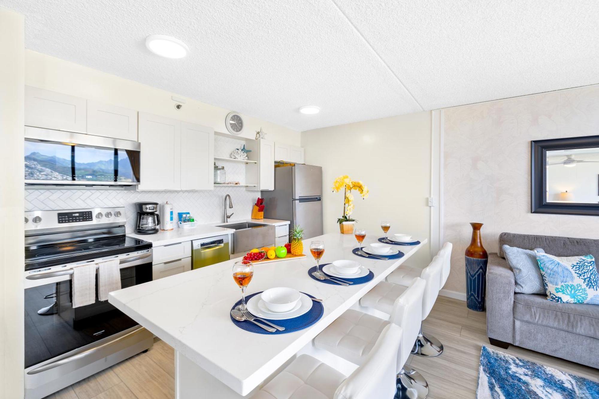 Tropical Bliss, Mountain View Condo Near Waikiki Beach With Free Parking Honolulu Exterior photo